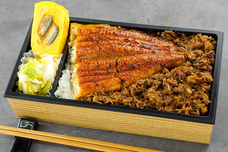 鰻巻き入り うなぎと和牛しぐれ弁当